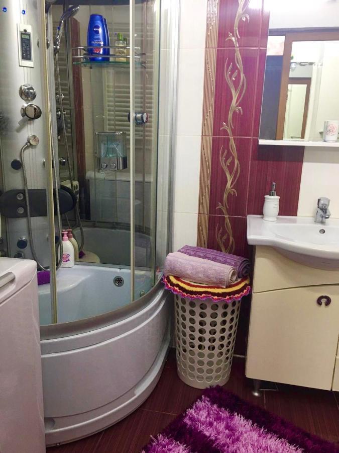 Tribunal Apartament Langa Faleza Dunarii Браїла Екстер'єр фото