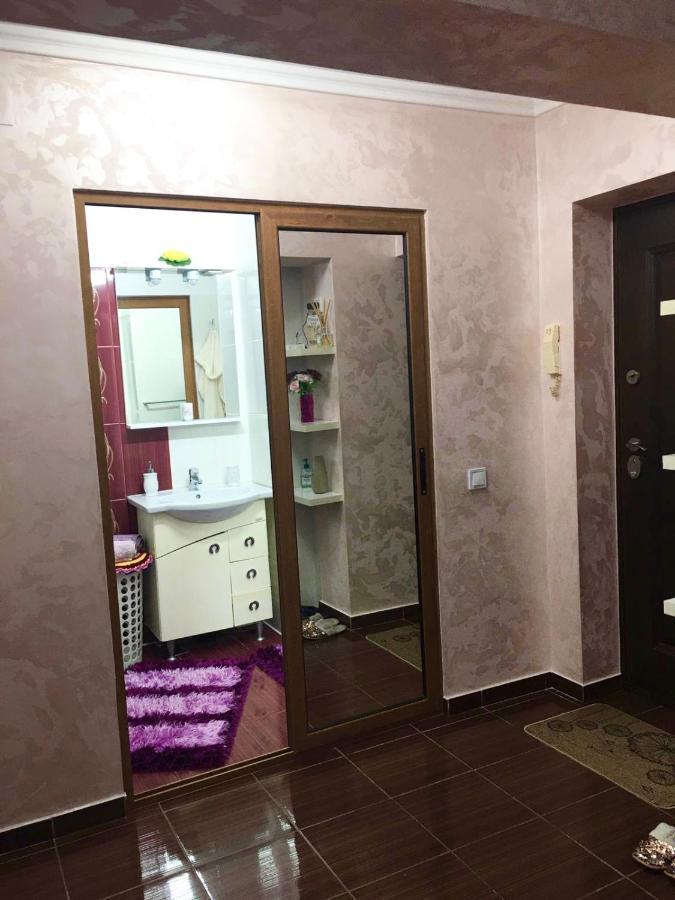 Tribunal Apartament Langa Faleza Dunarii Браїла Екстер'єр фото